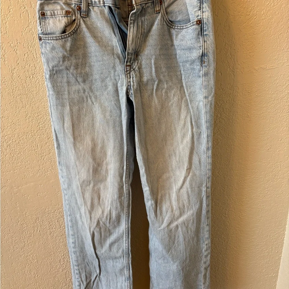 Aeropostale Light Wash Jeans‎